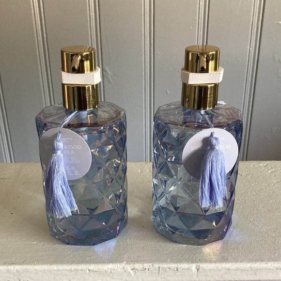HP NWT-2 Blue Iridescent Diamond Glass Luxury Hand Soap Pumps Sandalwood Vanilla - Picture 12 of 17